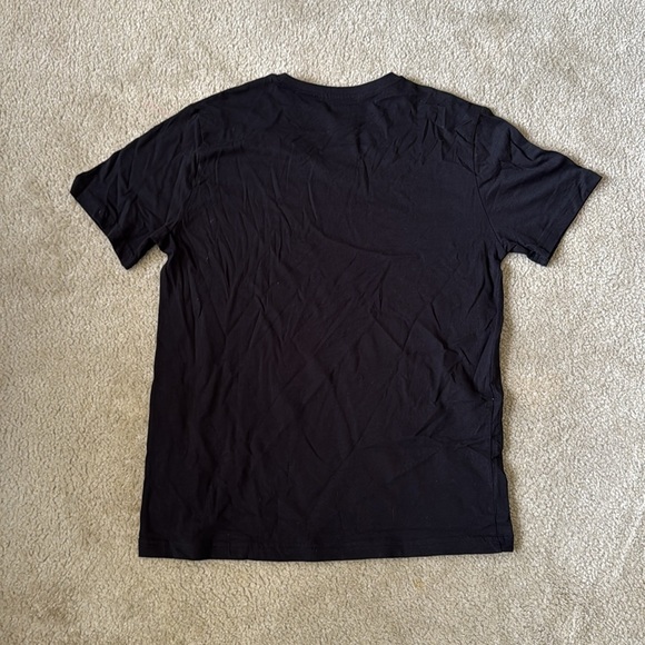 Forever 21 V-Neck Slim Fit Short Sleeve Tee - Picture 5 of 5
